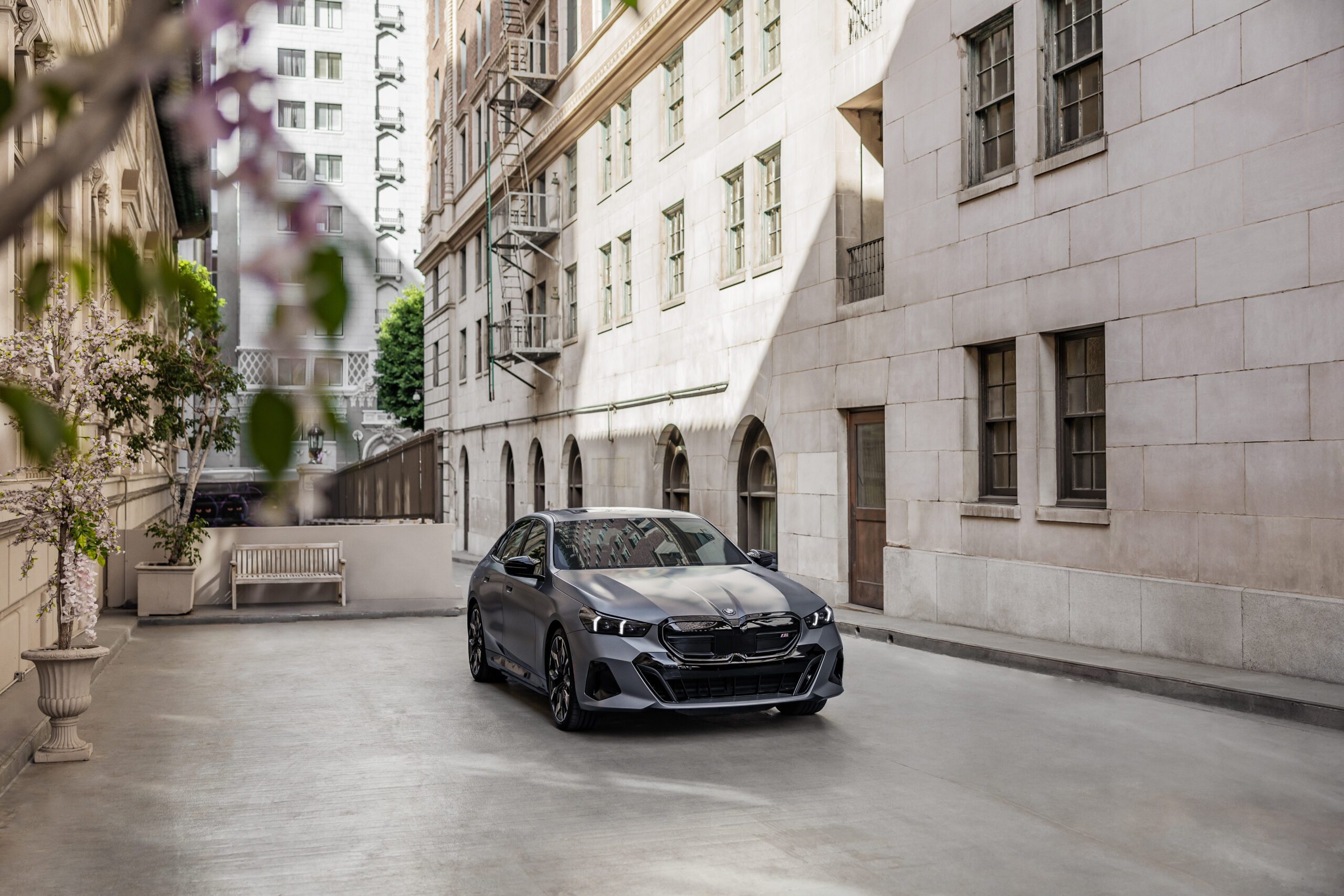 Christopher Walken reklama pre BMW a zmenšené