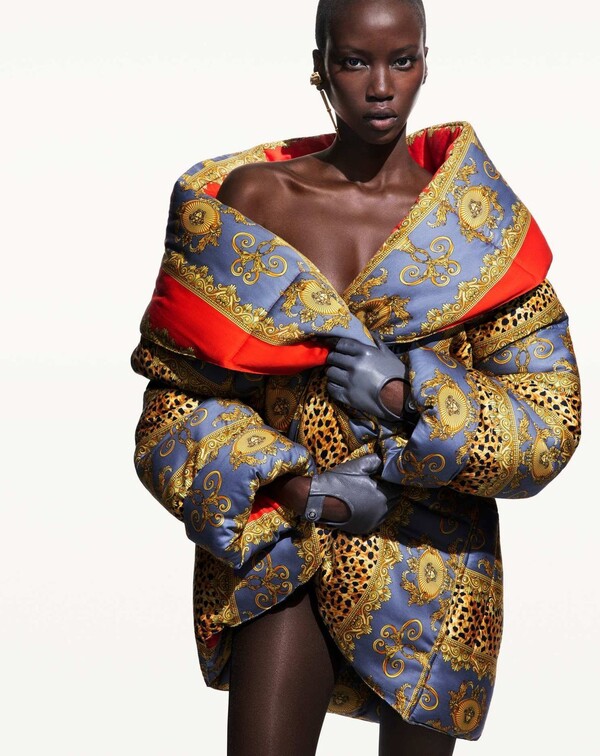 Posledn&aacute; kampaň Versace