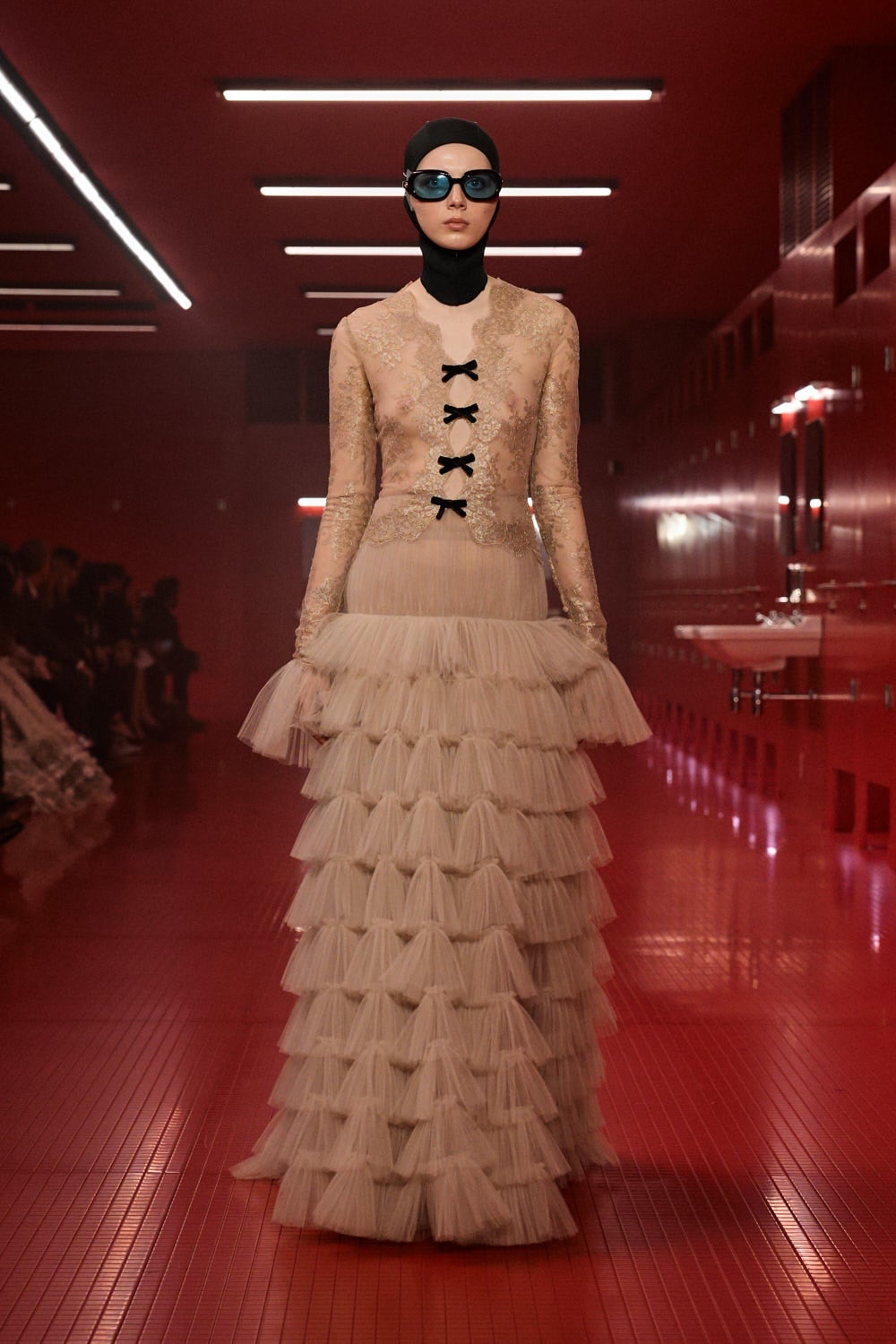 Najnovšia prehliadka Valentino sa hrá s intimitou