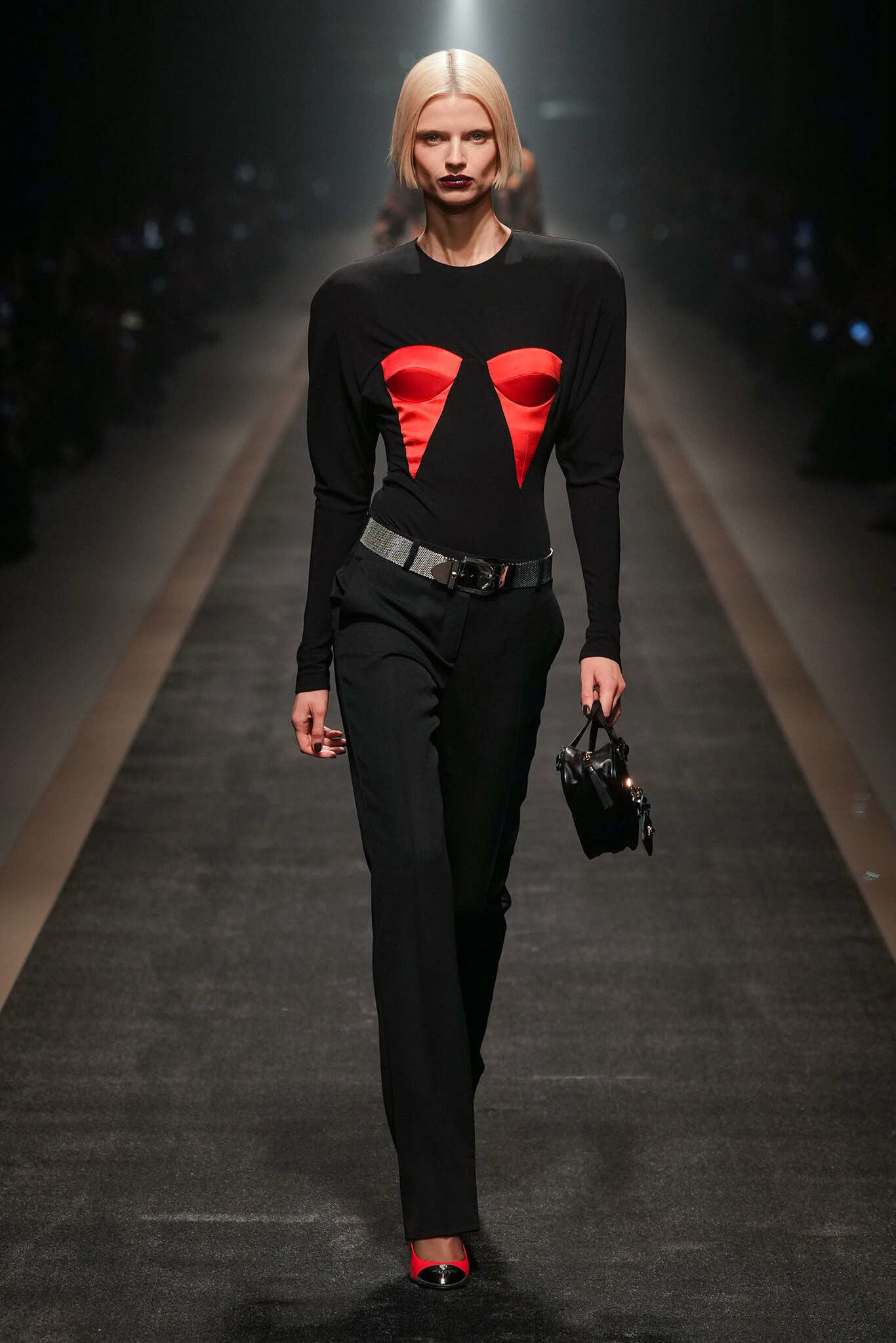 Najnovšie=Versace show2