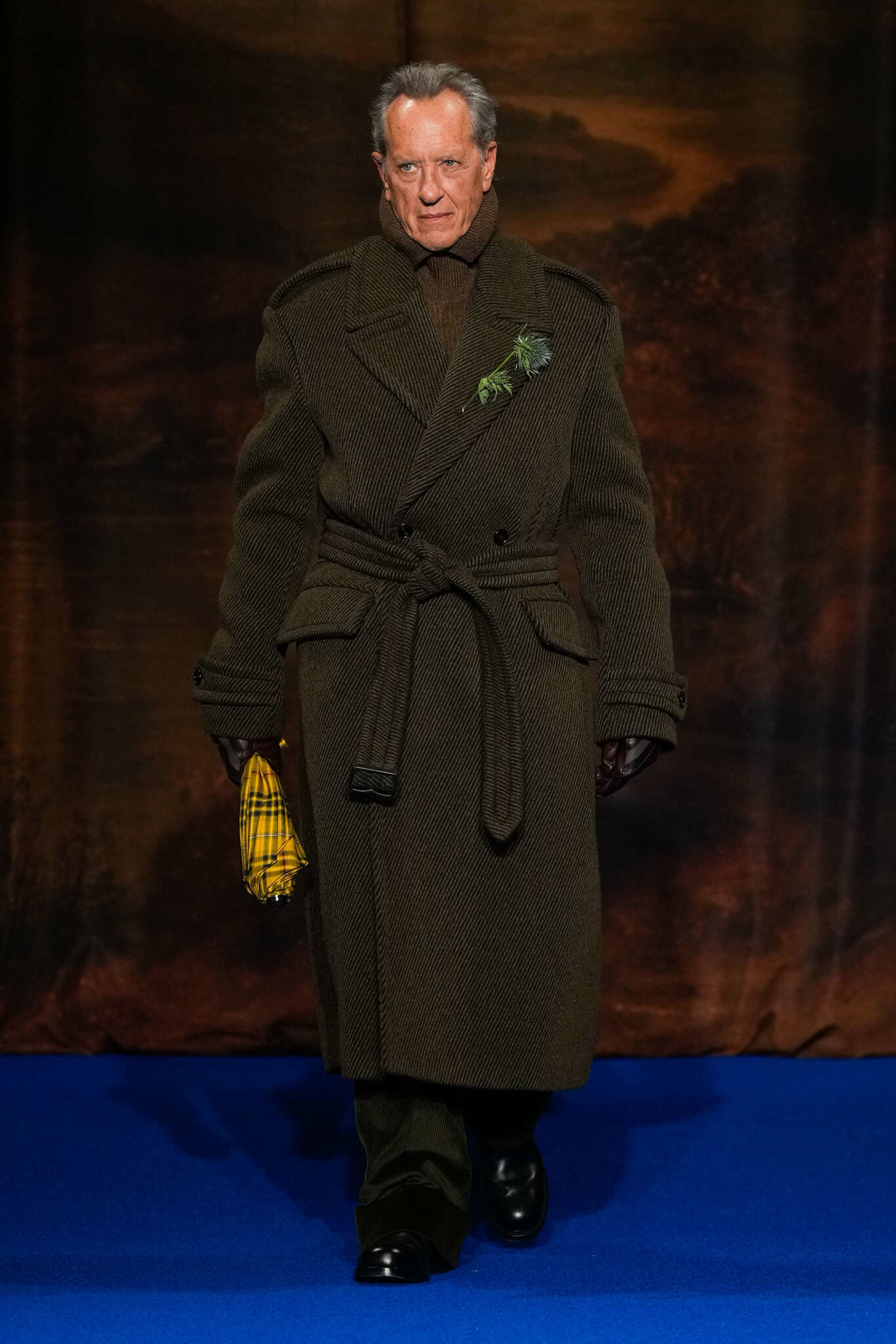 Prehliadka značky Burberry na Lond&yacute;nskom t&yacute;ždni m&oacute;dy6