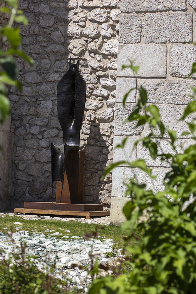 Beksinski. Sochy Dokumentácia10malé