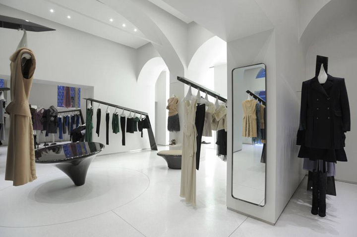 Sídlo Alberta Ferrettiho1