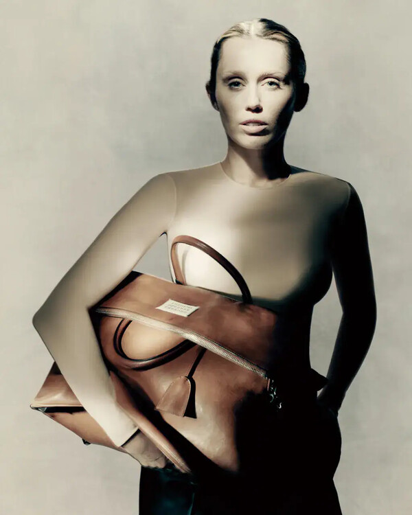 Maison Margiela a Miley Cyrus2