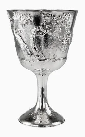 Strieborn&yacute; riad