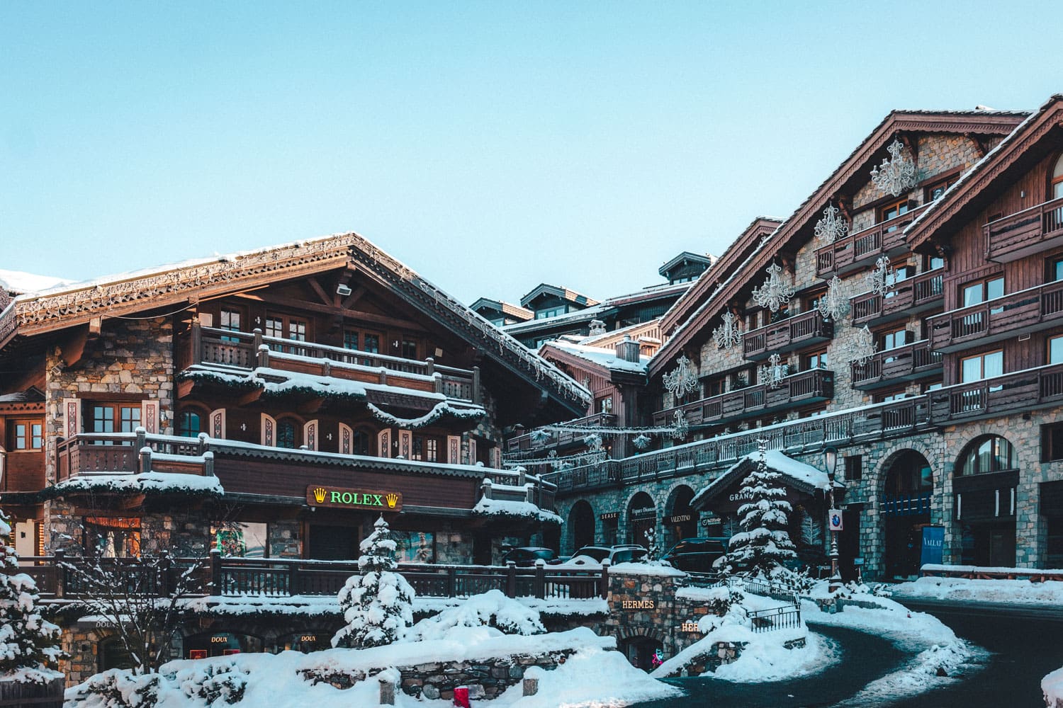 5 Rezortov vo Franc&uacute;zskych Alp&aacute;ch11