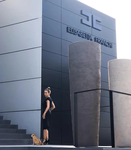 Kto je Elisabetta Franchi Blog