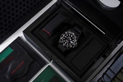 Rolex Pro Hunter Submariner 126610ln Čierna legenda v novom vydaní