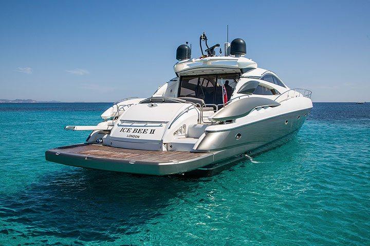 Luxusná inteligentná jachta