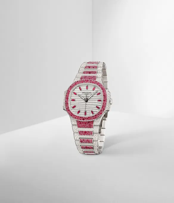 Patek Philippe Nautilus Haute Joaillerie Hodinky na generácie