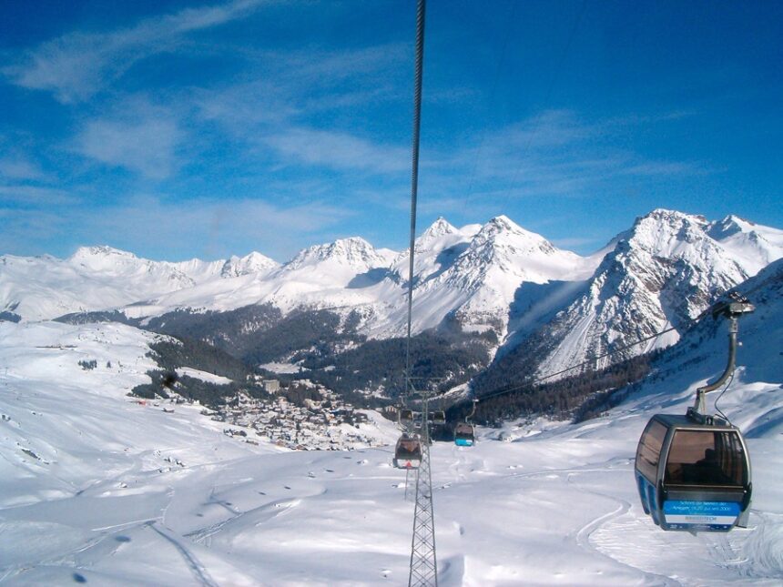 Lenzerheide Alpske Stredisko Pre Lyziarov Pocas Celeho Roka