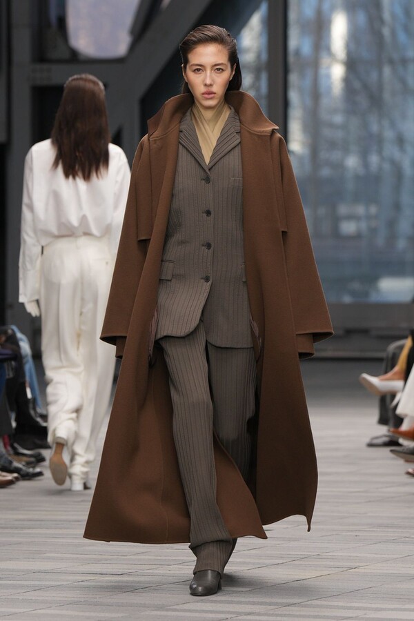 Calvin Klein Medzi mýtom a súčasnosťou5