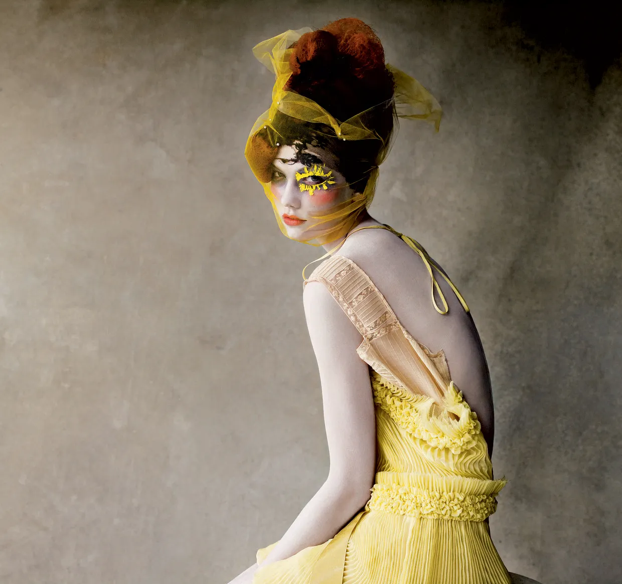 13 najlep&scaron;&iacute;ch lookov Johna Galliana