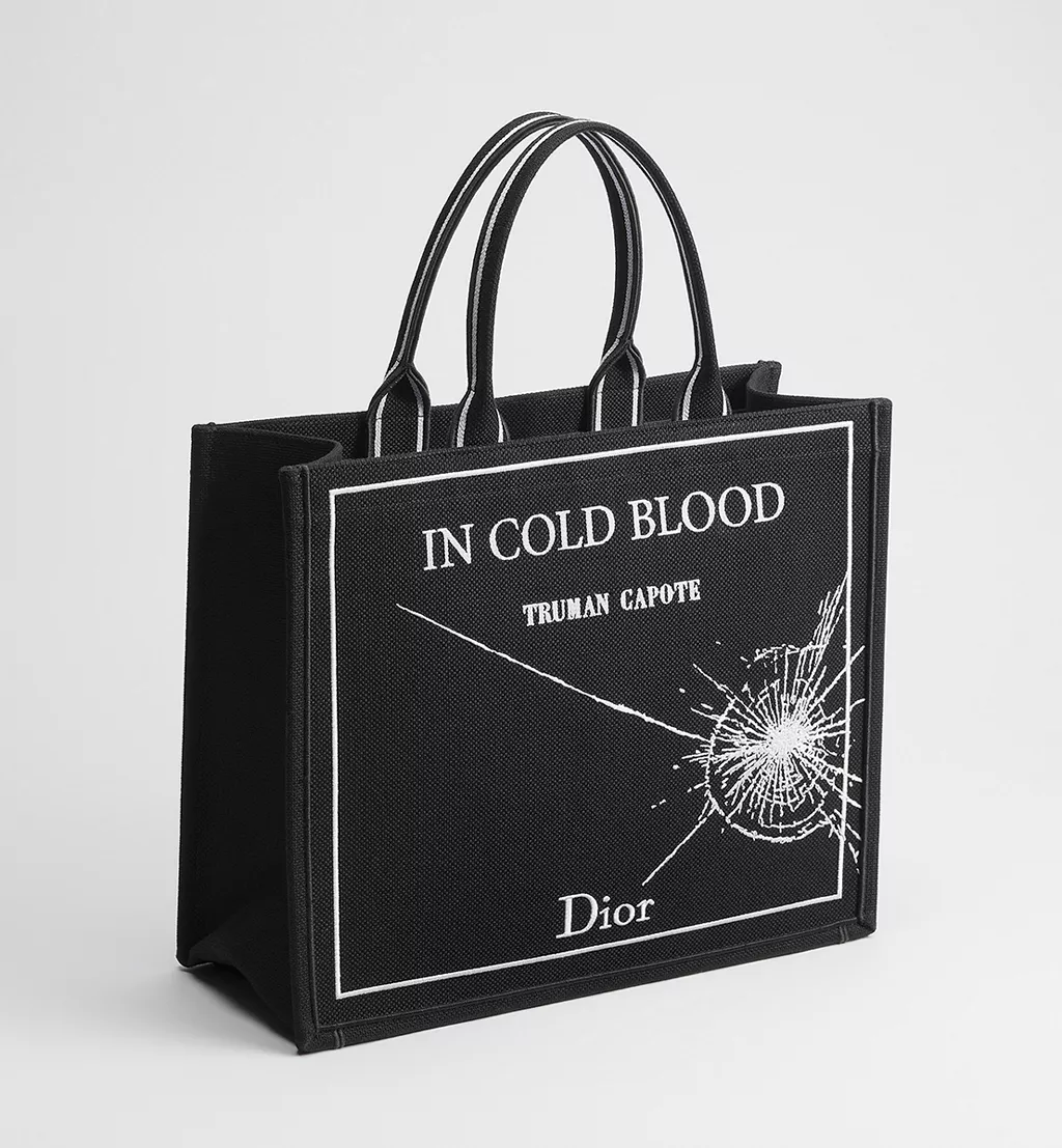 Dior Book Tote Keď sa kniha st&aacute;va m&oacute;dou64